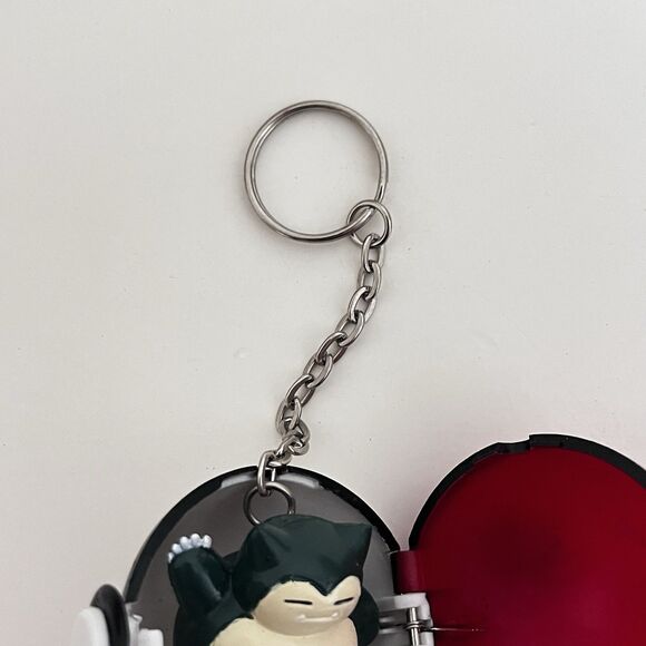 Vintage Pokemon Snorlax Pokeball Keychain 1999 Nintendo Basic Fun - Picture 4 of 12